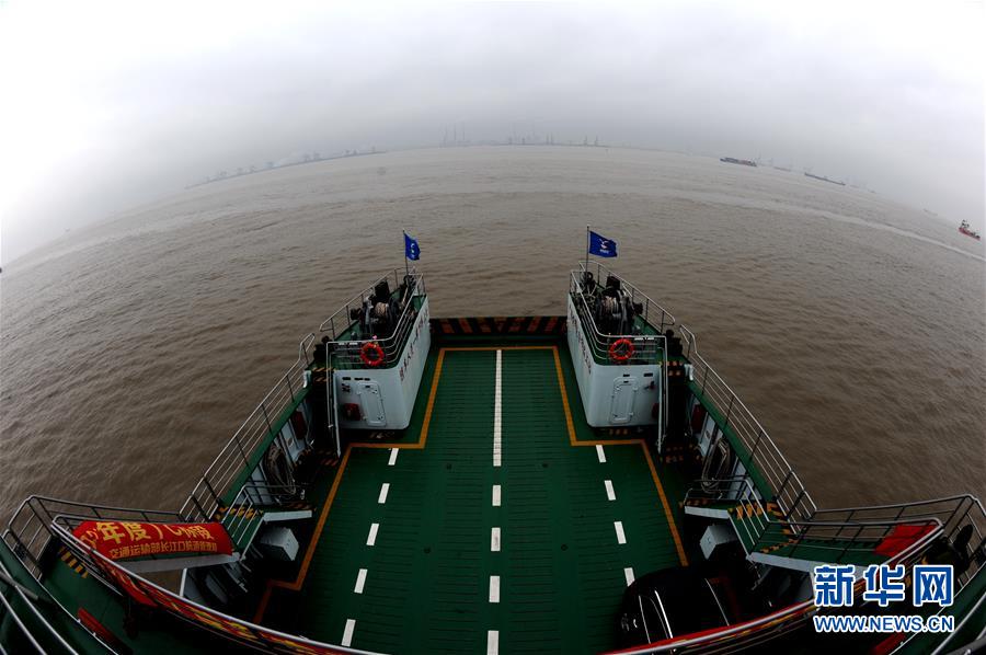 （圖文互動）（1）長江口生態(tài)修復(fù)見成效 水下長出147公里&ldquo;人工魚礁&rdquo; 