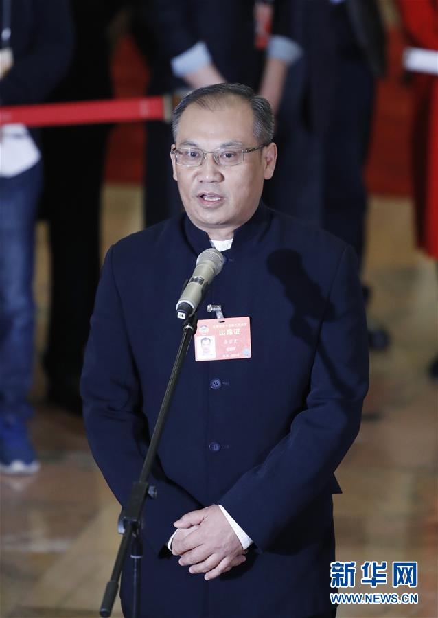 （兩會&middot;面對面）（9）全國政協(xié)委員接受采訪