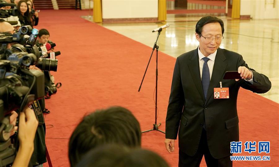 （兩會(huì)&middot;面對面）（15）采訪部長