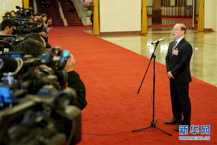 （兩會(huì)&middot;面對(duì)面）（16）采訪部長(zhǎng)