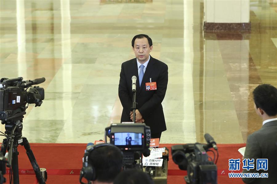 (兩會(huì)·面對(duì)面)(14)采訪部長