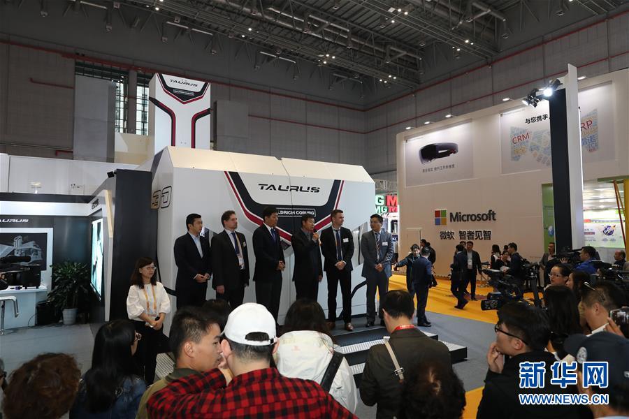 （新華全媒頭條&middot;兩會特別報道&middot;圖文互動）（2）凝聚不懈奮斗的磅礴力量&mdash;&mdash;從全國兩會看奮進中國的奮斗姿態(tài)