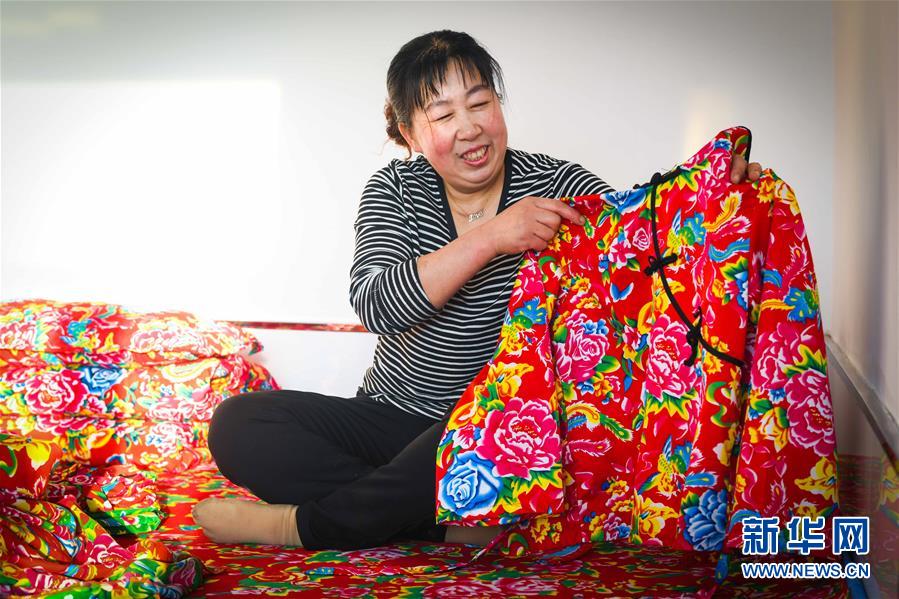 （新春走基層&middot;圖文互動(dòng)）（4）最冷的日子　最暖的團(tuán)聚&mdash;&mdash;寒極小年里的暖心故事