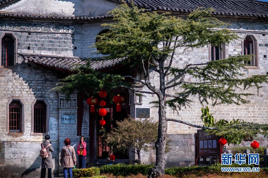 （圖文互動(dòng)）（6）跨越發(fā)展起宏圖 信心滿懷著華章&mdash;&mdash;習(xí)近平總書記考察云南回訪記