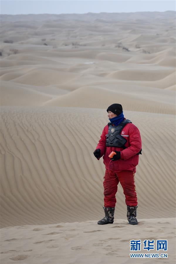 （新春走基層&middot;圖文互動(dòng)）（4）大漠中，一頂帳篷守歲五年