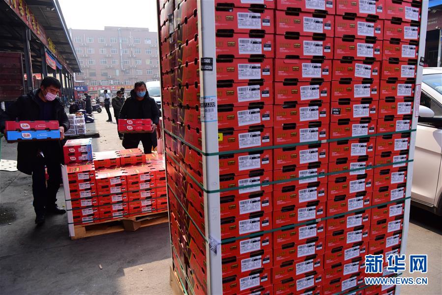 （聚焦疫情防控&middot;圖文互動(dòng)）（2）吃的東西充足，做點(diǎn)花樣菜吧！&mdash;&mdash;中部地區(qū)最大農(nóng)產(chǎn)品批發(fā)市場見聞 