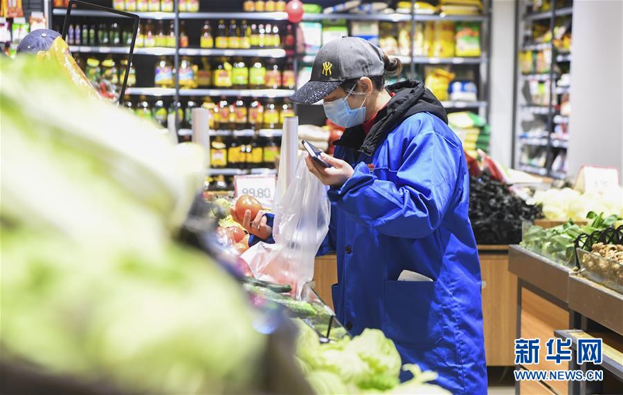 （聚焦疫情防控&middot;圖文互動）（4）&ldquo;排查越嚴密，群眾越安心&rdquo;&mdash;&mdash;重慶日均組織40多萬人有序排查疫情