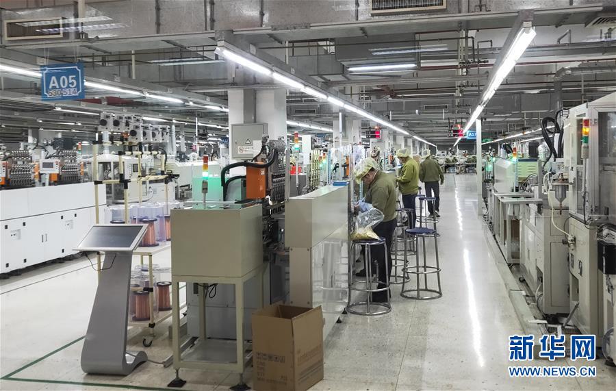 （來(lái)自經(jīng)濟(jì)前沿的故事&middot;企業(yè)復(fù)工復(fù)產(chǎn)&middot;圖文互動(dòng)）（1）看1500多名工人是如何復(fù)工的？&mdash;&mdash;湖南郴州一家企業(yè)復(fù)工目擊記 