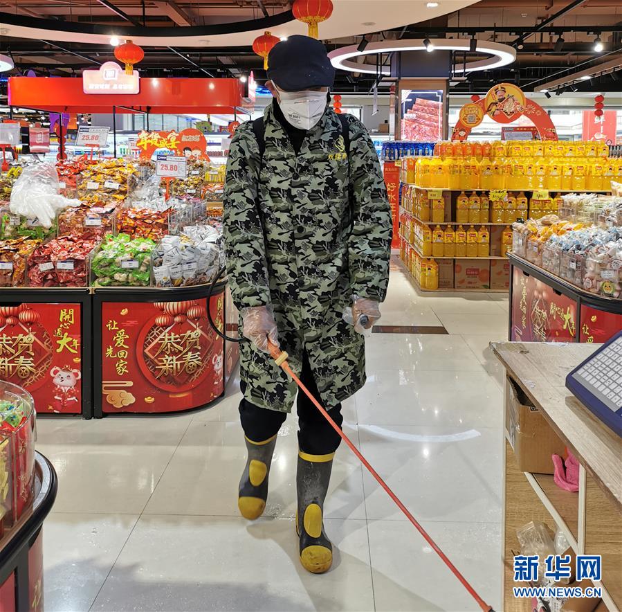 （新華全媒頭條&middot;圖文互動(dòng)）（10）農(nóng)村戰(zhàn)&ldquo;疫&rdquo;如何攻堅(jiān)？&mdash;&mdash;來(lái)自湖北農(nóng)村疫情防控一線的報(bào)告