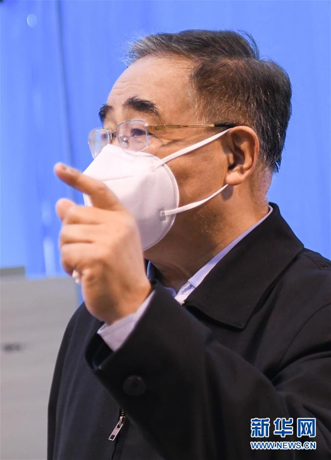 （聚焦疫情防控&middot;圖文互動(dòng)）（4）&ldquo;治療輕癥患者中西醫(yī)結(jié)合很有效，不鼓勵(lì)人人吃藥來(lái)預(yù)防&rdquo;&mdash;&mdash;專(zhuān)訪中國(guó)工程院院士、天津中醫(yī)藥大學(xué)校長(zhǎng)張伯禮