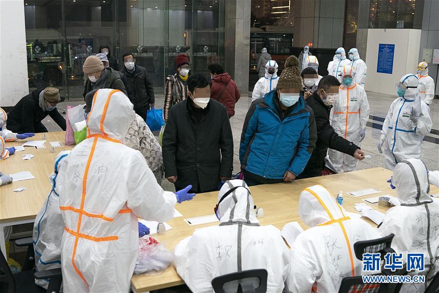 （新華全媒頭條&middot;圖文互動）（7）托舉生命的方舟&mdash;&mdash;方艙醫(yī)院建設(shè)記