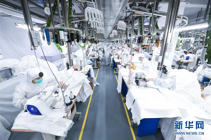 （聚焦疫情防控&middot;圖文互動(dòng)）（1）把最好的留給最需要的醫(yī)護(hù)人員&mdash;&mdash;深圳醫(yī)療物資企業(yè)生產(chǎn)見(jiàn)聞