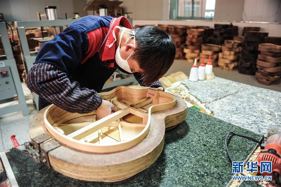 （新華全媒頭條&middot;圖文互動）（8）書寫新的轉折&mdash;&mdash;寫在革命老區(qū)遵義全面脫貧之際