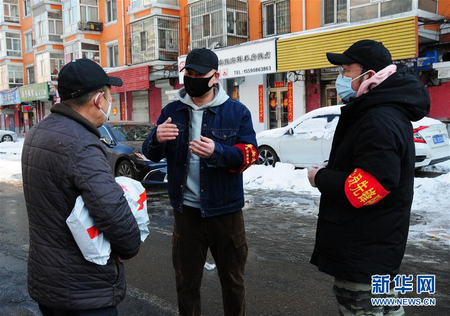 （聚焦疫情防控&middot;圖文互動(dòng)）（5）不知你是誰，知你為了誰&mdash;&mdash;社區(qū)戰(zhàn)&ldquo;疫&rdquo;志愿者群像