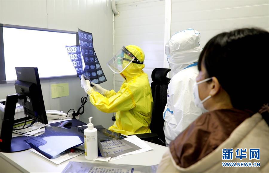 (一線抗疫群英譜·圖文互動)(1)當好首都抗疫“守門人”——解放軍總醫(yī)院第一醫(yī)學(xué)中心急診科抗疫記事