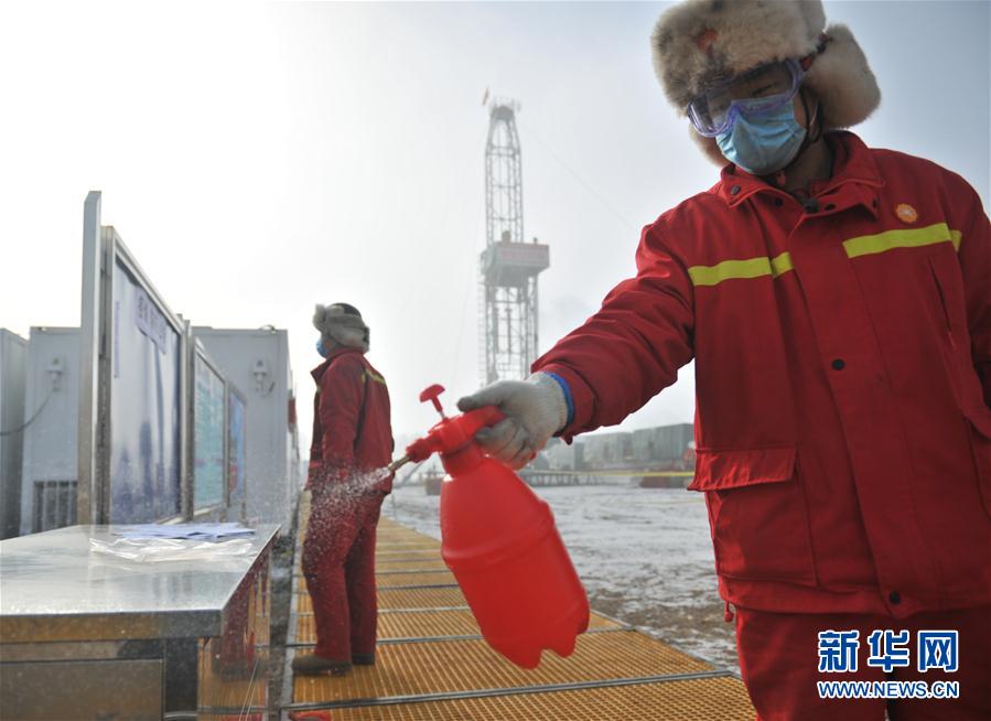 （圖文互動）（1）大慶油田：一手抓防疫，一手抓生產(chǎn)