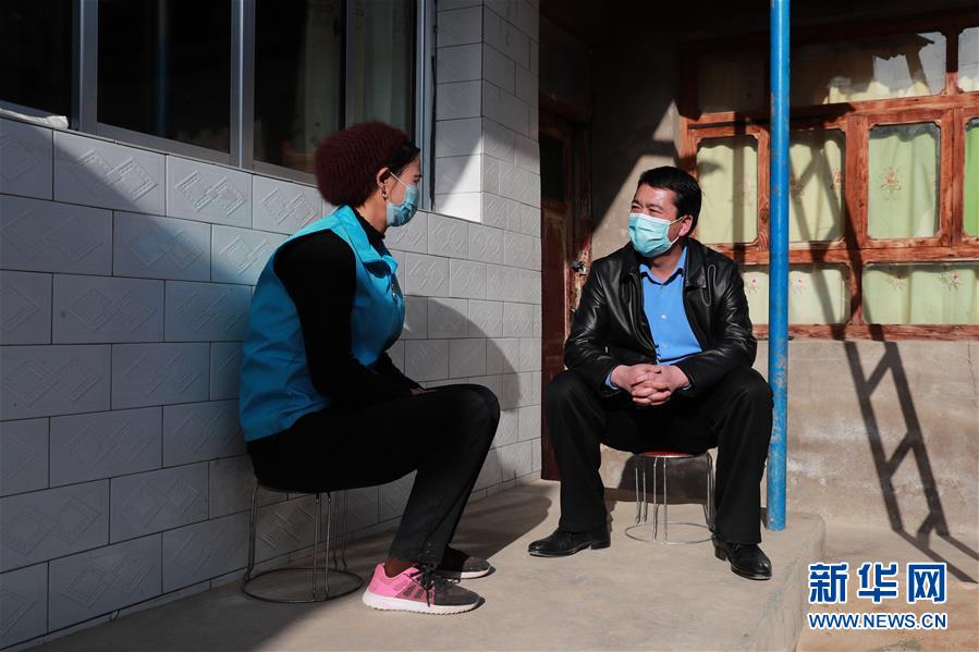 （新華全媒頭條&middot;圖文互動）（4）特殊時期，他們這樣履職&mdash;&mdash;全國人大代表這個春天在行動