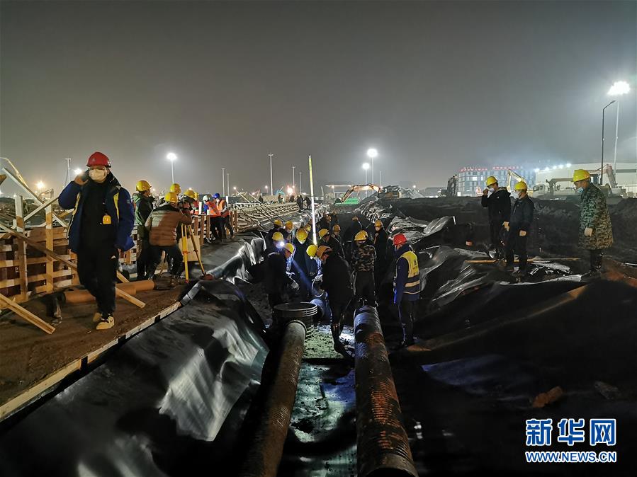 （一線抗疫群英譜&middot;圖文互動）（3）羅文浩：&ldquo;女兒，你的名字里有溫暖，有榮光！&rdquo;