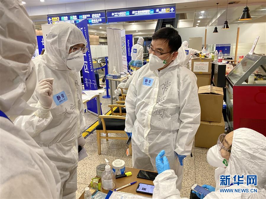 （習(xí)近平致敬的戰(zhàn)&ldquo;疫&rdquo;英雄&middot;下沉干部篇&middot;圖文互動(dòng)）（1）他們，挺身而出守防線