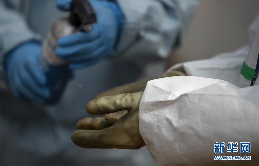 （聚焦疫情防控&middot;圖文互動）（15）&ldquo;隱蔽&rdquo;防線上的阻擊戰(zhàn)&mdash;&mdash;武漢醫(yī)療廢物處理從&ldquo;全線告急&rdquo;到&ldquo;日產(chǎn)日清&rdquo; 