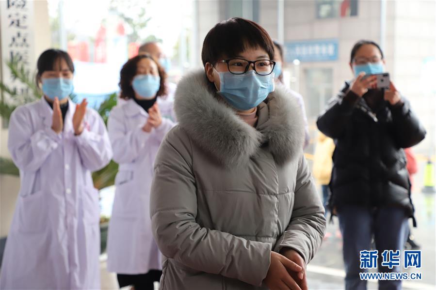 （一線(xiàn)抗疫群英譜&middot;圖文互動(dòng)）&ldquo;英雄妹妹&rdquo;杜富佳：雷場(chǎng)是哥哥的戰(zhàn)場(chǎng)，武漢是我的前線(xiàn)