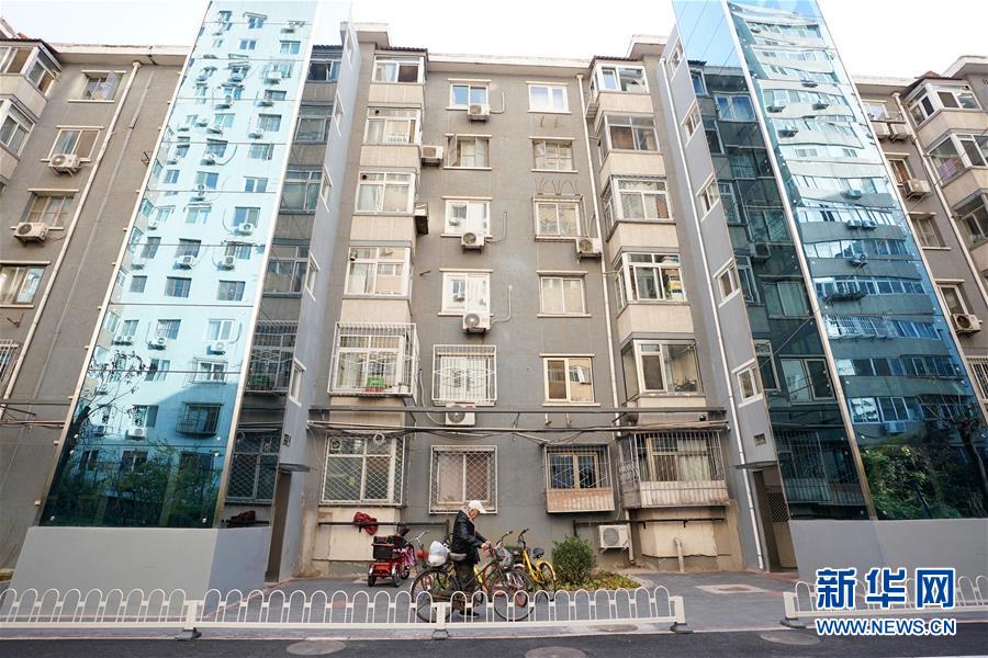 （新華全媒頭條&middot;圖文互動(dòng)）（2）88級(jí)臺(tái)階，終于不再是座&ldquo;山&rdquo;？&mdash;&mdash;北京老舊小區(qū)加裝電梯現(xiàn)狀調(diào)查