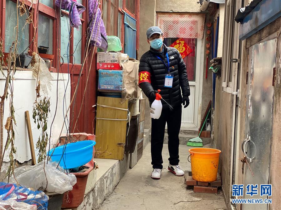 （在習近平新時代中國特色社會主義思想指引下&mdash;&mdash;新時代新作為新篇章&middot;習近平總書記關切事&middot;圖文互動）（2）千方百計扎牢疫情防控網(wǎng)