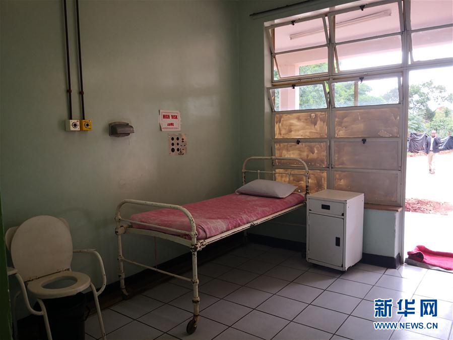 （國際疫情&middot;圖文互動(dòng)）（3）通訊：津巴布韋&ldquo;抗疫戰(zhàn)場&rdquo;上的中國力量