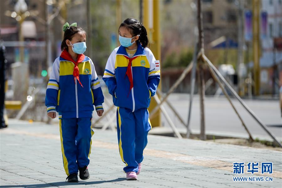 (決戰(zhàn)決勝脫貧攻堅·圖文互動)(9)阿布都艾尼北上務工“三級跳”