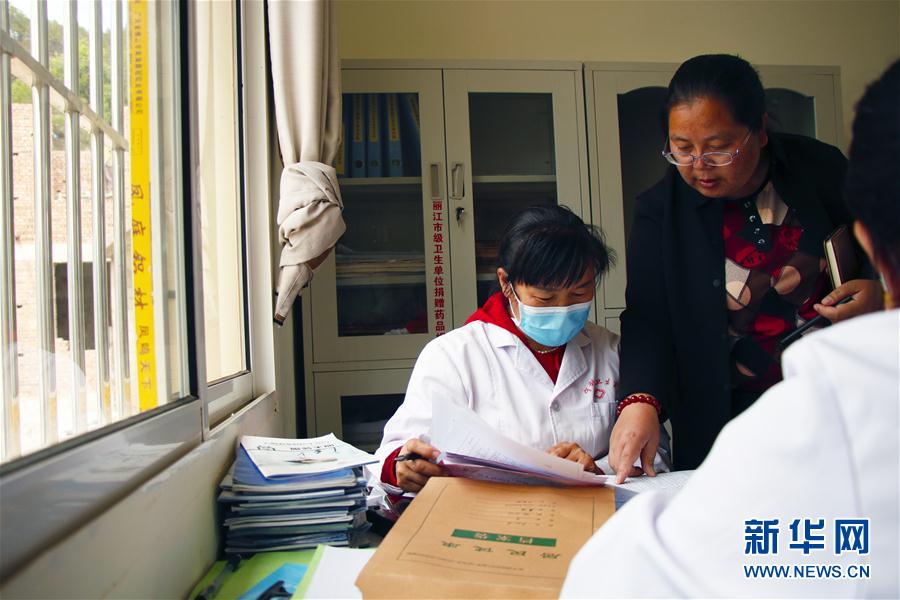 （代表委員履職&middot;圖文互動(dòng)）（5）為百姓健康奔走&mdash;&mdash;全國人大代表胡阿羅履職記