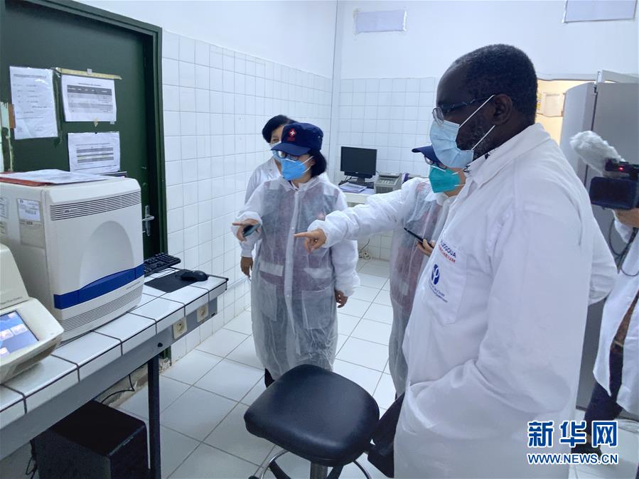 （新華全媒頭條&middot;圖文互動）（13）&ldquo;始終把人民群眾生命安全和身體健康放在第一位&rdquo;&mdash;&mdash;中國抗疫彰顯&ldquo;生命至上、人民至上&rdquo;理念