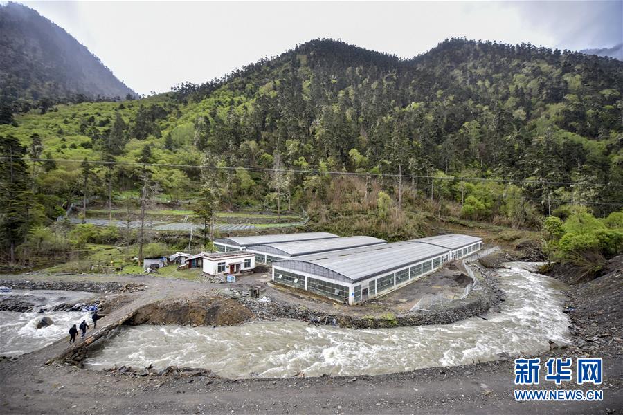 （圖文互動）（4）從小水電到大網(wǎng)電&mdash;&mdash;西藏玉麥鄉(xiāng)民生變遷見聞