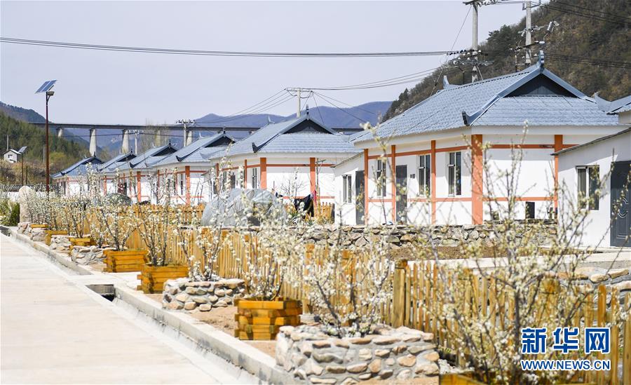 （決戰(zhàn)決勝脫貧攻堅(jiān)&middot;圖文互動(dòng)）（3）長(zhǎng)白山下唱新篇&mdash;&mdash;吉林延邊州脫貧攻堅(jiān)觀察