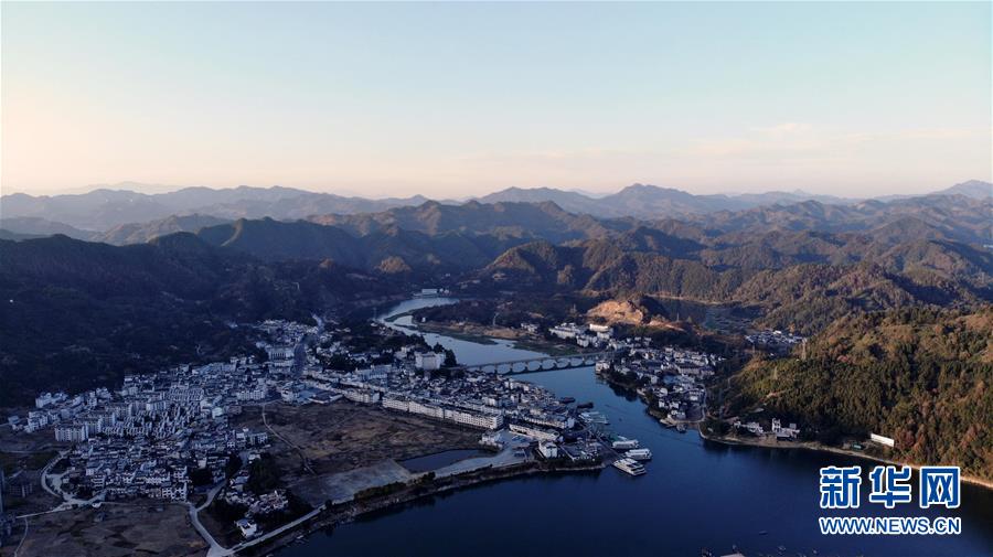 （新華全媒頭條&middot;圖文互動(dòng)）（5）從&ldquo;藍(lán)圖規(guī)劃&rdquo;到美麗&ldquo;現(xiàn)實(shí)畫卷&rdquo;&mdash;&mdash;長三角一體化高質(zhì)量發(fā)展一年間