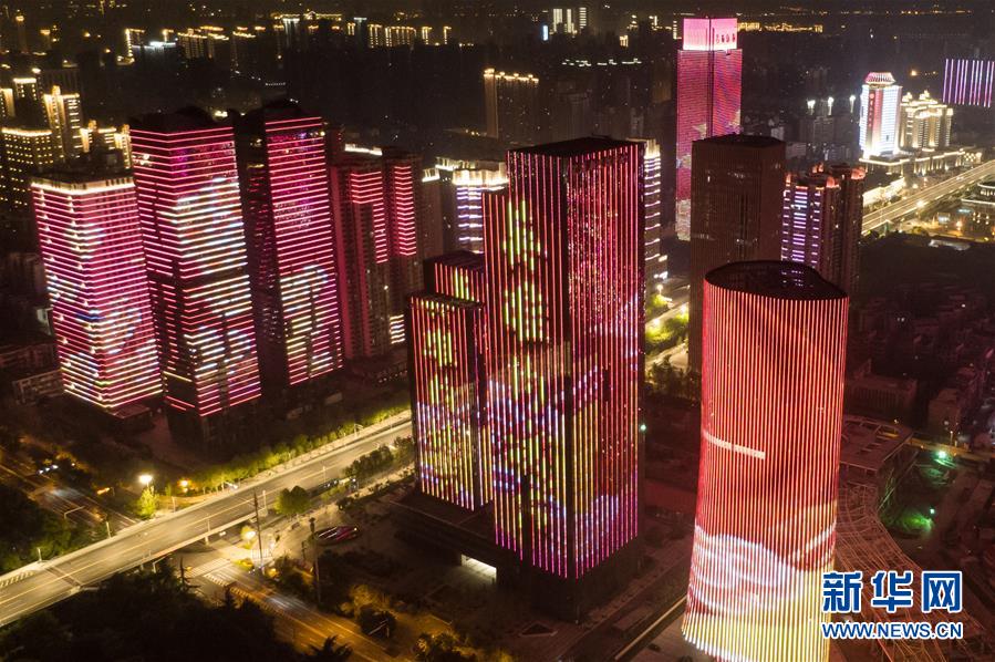 （新華全媒頭條&middot;&ldquo;抗擊疫情的中國(guó)行動(dòng)&rdquo;白皮書&middot;圖文互動(dòng)）（7）人民至上、生命至上的中國(guó)答卷&mdash;&mdash;從白皮書看中國(guó)抗擊疫情歷程