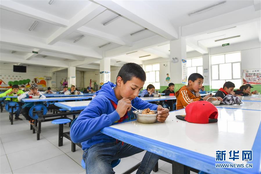 （新華全媒頭條&middot;圖文互動(dòng)）（3）飛吧，&ldquo;帕米爾雄鷹&rdquo;！