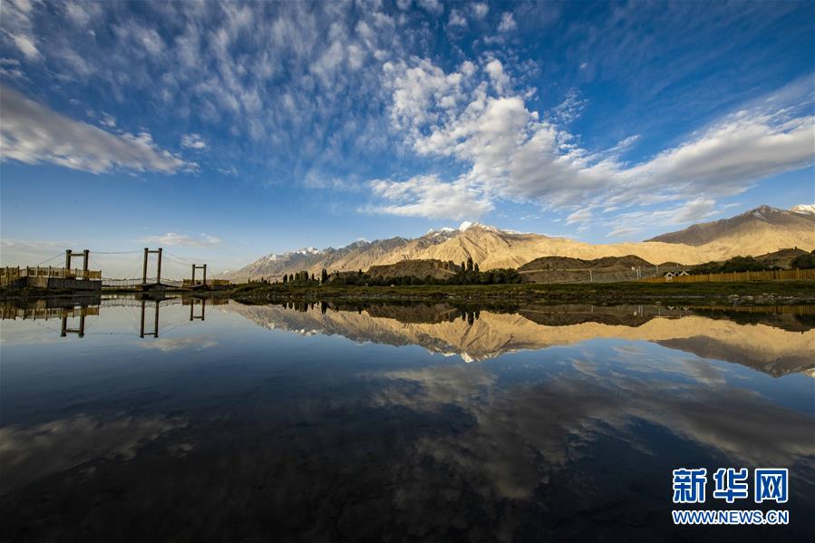 （新華全媒頭條&middot;圖文互動(dòng)）（10）飛吧，&ldquo;帕米爾雄鷹&rdquo;！