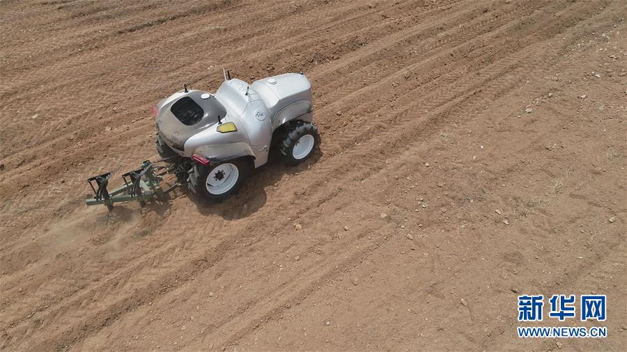 （來自一線的調(diào)查報(bào)告&middot;圖文互動(dòng)）（1）從&ldquo;共和國長子&rdquo;到&ldquo;新時(shí)代尖兵&rdquo;&mdash;&mdash;洛陽市推動(dòng)老工業(yè)基地高質(zhì)量發(fā)展見聞