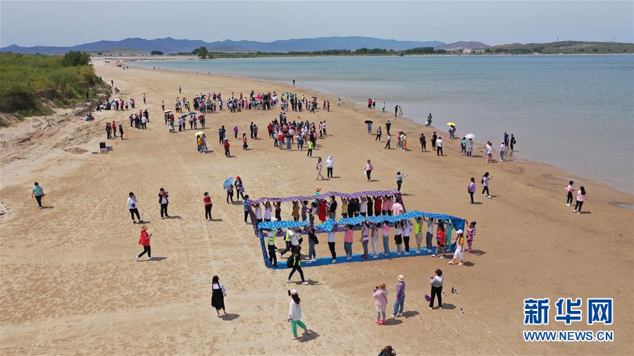 （決戰(zhàn)決勝脫貧攻堅(jiān)&middot;圖文互動(dòng)）（2）內(nèi)蒙古科右中旗：把準(zhǔn)發(fā)展方向 &ldquo;楓馬牛&rdquo;可相及