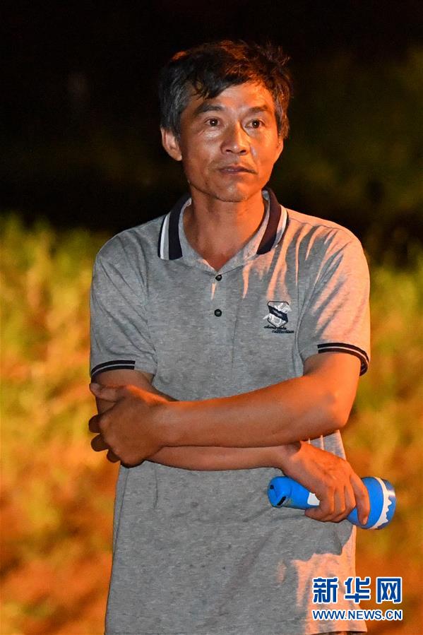 （防汛抗洪&middot;圖文互動(dòng)）（3）&ldquo;保衛(wèi)家園，誰都不能是旁觀者&rdquo;&mdash;&mdash;夜訪洞庭湖大堤防汛一線