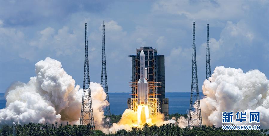 （科技）（1）長征五號(hào)遙四運(yùn)載火箭點(diǎn)火升空  我國首次火星探測任務(wù)開始