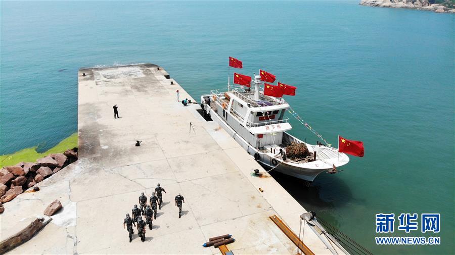 （新華全媒頭條&middot;圖文互動(dòng)）（6）&ldquo;隱秘&rdquo;的擁軍航線(xiàn)