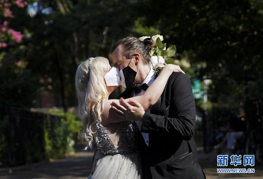 （國際疫情）（2）約翰斯&middot;霍普金斯大學(xué)：美國新冠確診病例累計(jì)超500萬例