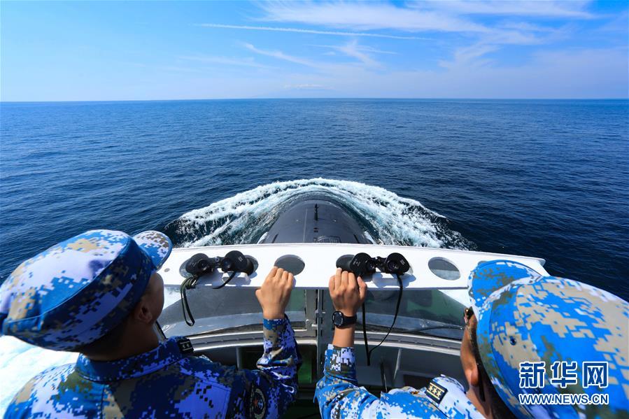 （在習近平強軍思想指引下&middot;我們在戰(zhàn)位報告&middot;圖文互動）（2）鍛造共和國&ldquo;水下盾牌&rdquo;&mdash;&mdash;北部戰(zhàn)區(qū)海軍某潛艇部隊備戰(zhàn)打仗記事