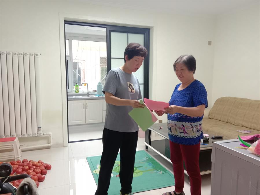 （在習(xí)近平新時代中國特色社會主義思想指引下&mdash;&mdash;新時代新作為新篇章&middot;習(xí)近平總書記關(guān)切事&middot;圖文互動）（3）讓&ldquo;舌尖上的節(jié)約&rdquo;成為習(xí)慣&mdash;&mdash;全社會營造浪費(fèi)可恥、節(jié)約為榮的氛圍掃描