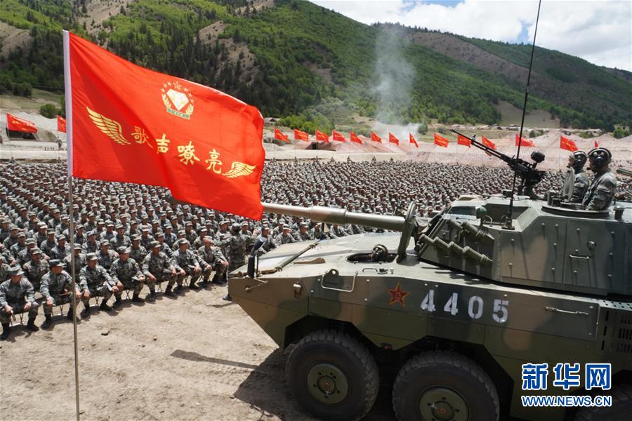 （圖文互動）（1）擎起先輩的旗幟&mdash;&mdash;走進(jìn)第77集團(tuán)軍&ldquo;金剛鉆&rdquo;紅軍旅