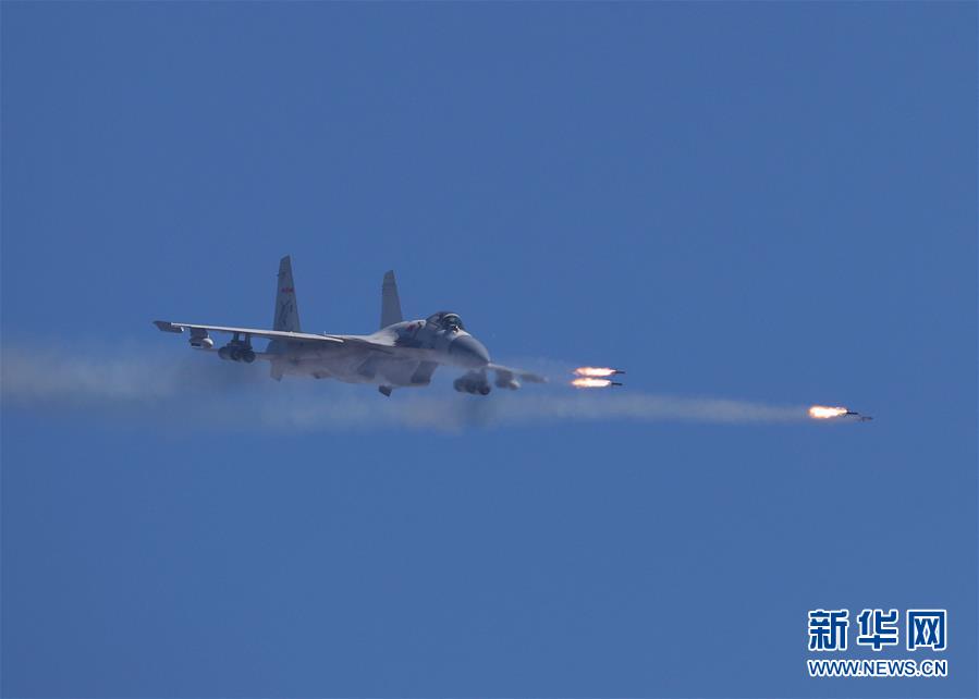 （在習近平強軍思想指引下&middot;我們在戰(zhàn)位報告&middot;圖文互動）（4）奮飛在新時代的海天&mdash;&mdash;海軍某艦載航空兵部隊備戰(zhàn)打仗記事