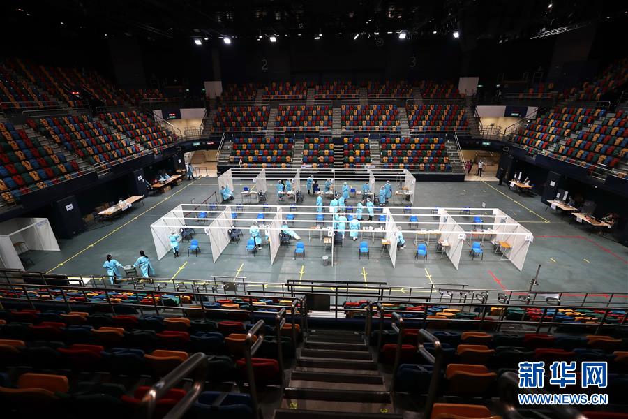 （圖文互動(dòng)）（1）&ldquo;身為醫(yī)護(hù)人員一分子，應(yīng)該出來(lái)幫忙&rdquo;&mdash;&mdash;參與新冠病毒社區(qū)檢測(cè)的香港醫(yī)護(hù)人員速寫