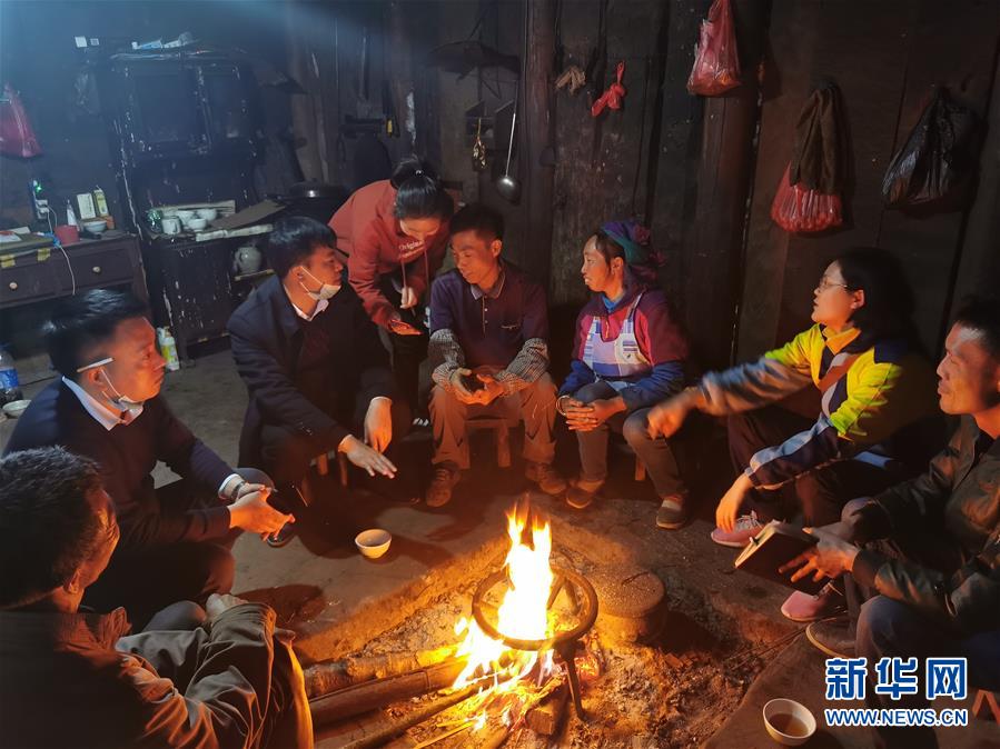 （新華全媒頭條&middot;決戰(zhàn)決勝脫貧攻堅&middot;督戰(zhàn)未摘帽貧困縣&middot;圖文互動）（4）把&ldquo;最能打的人&rdquo;放在最需要的地方&mdash;&mdash;聚焦貴州未脫貧縣里的&ldquo;助攻干部&rdquo;