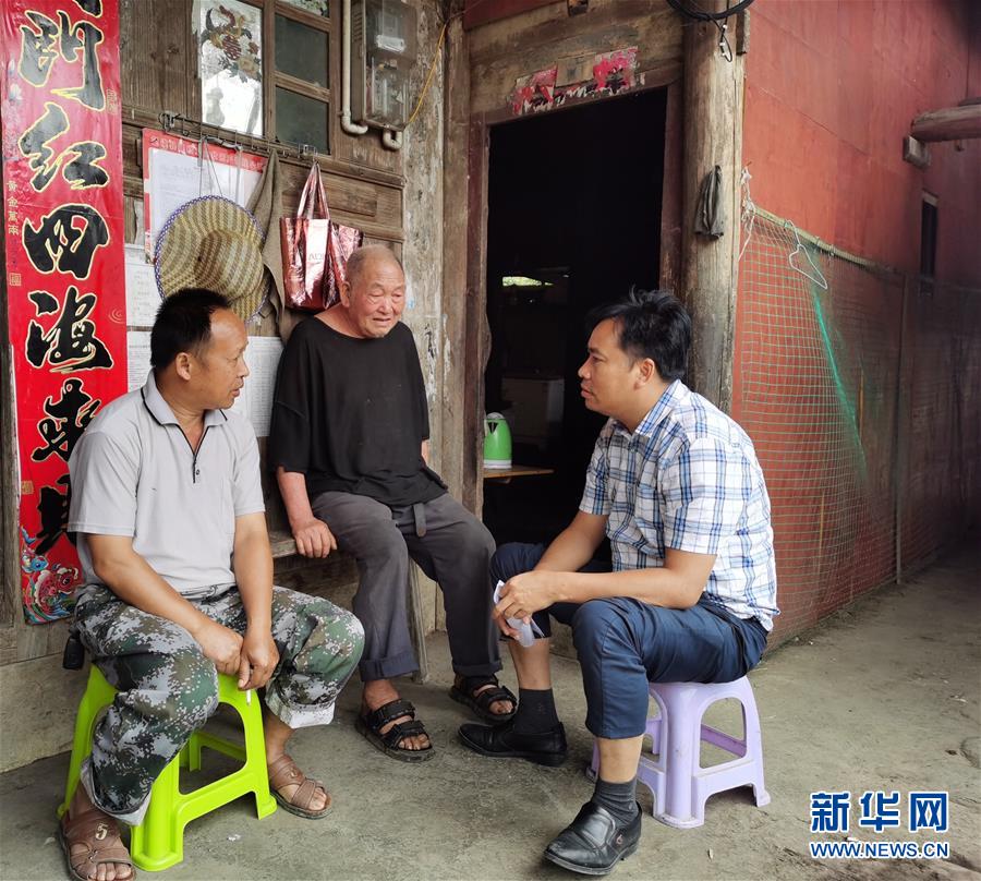 （新華全媒頭條&middot;決戰(zhàn)決勝脫貧攻堅&middot;督戰(zhàn)未摘帽貧困縣&middot;圖文互動）（5）把&ldquo;最能打的人&rdquo;放在最需要的地方&mdash;&mdash;聚焦貴州未脫貧縣里的&ldquo;助攻干部&rdquo;